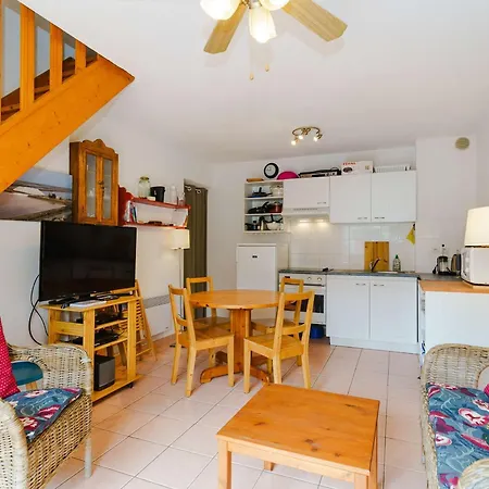 Charmante Climatisee A Narbonne-plage, Proche Mer, 6 Personnes, 3 Chambres, Parking Prive - Fr-1-409-120 Villa
